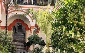 Downtown Loft In A 16Th Century Convent